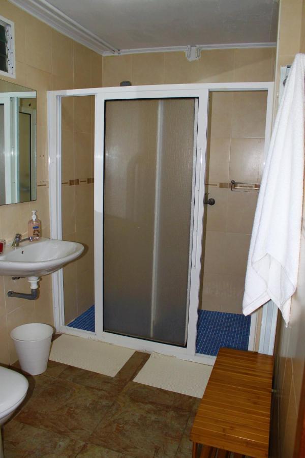 Albergue O Botafumeiro Arzúa Buitenkant foto